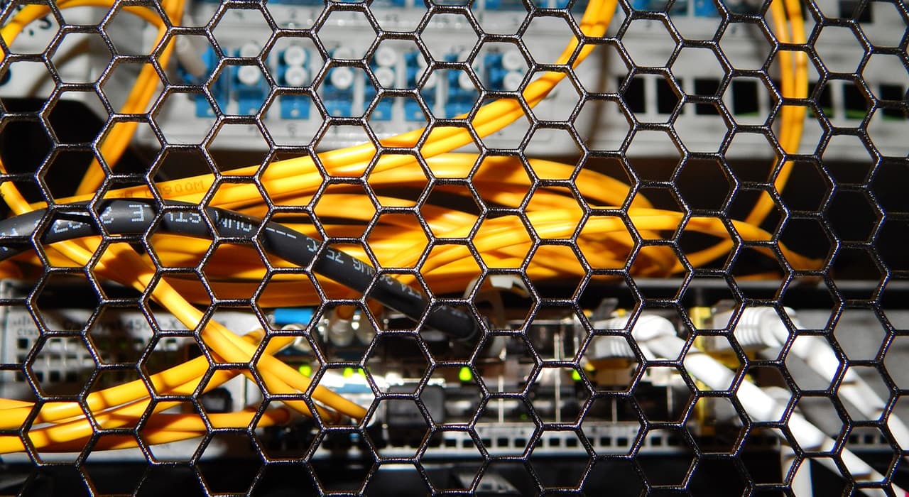 Passive networking equipment Port2cher